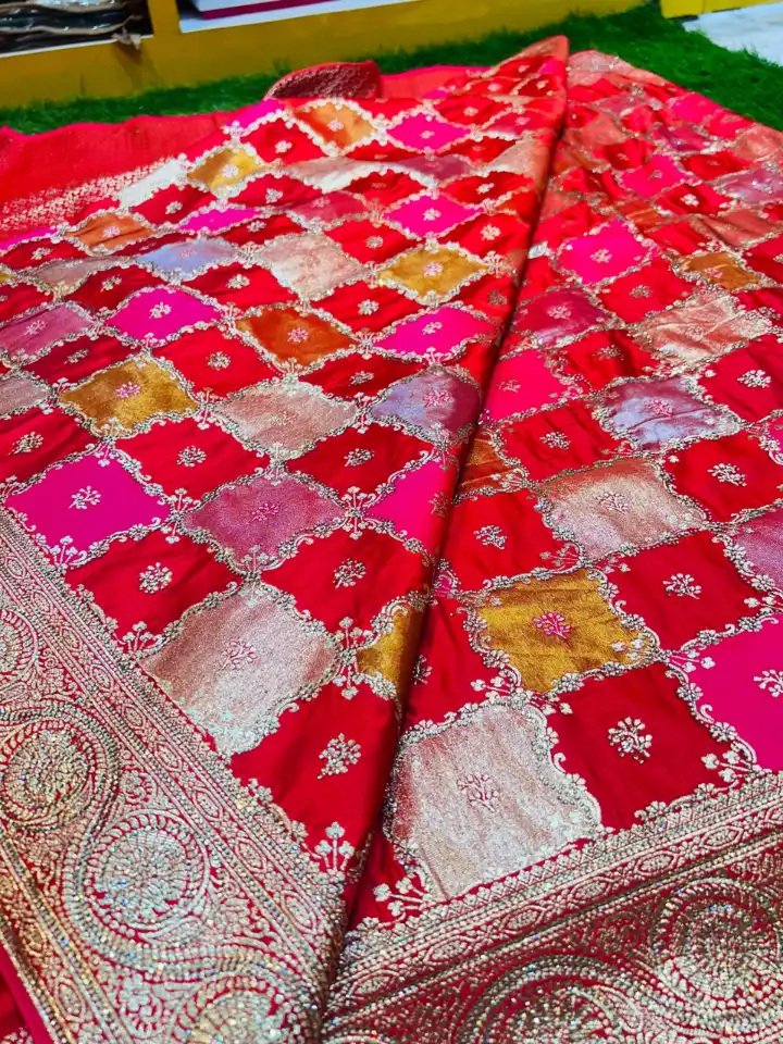 Premium quality Red colour Mashru banarasee Silk Saree With siroski works & Blouse Piece. - Image 6