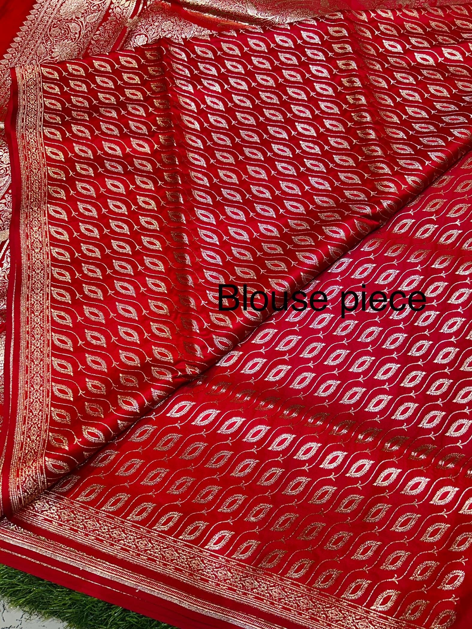 Mashru Banarasee Silk Saree in Red colour With Blouse Piece. - Image 3