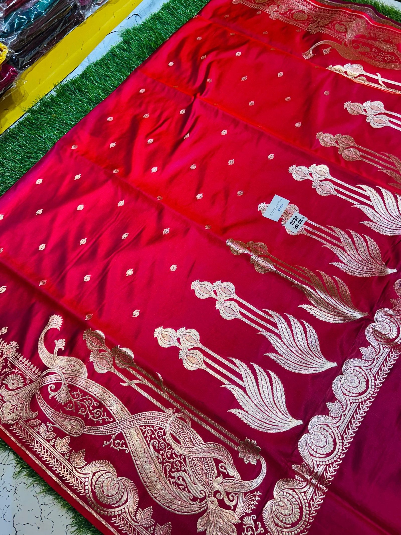 Mashru Banarasee Silk Saree in Crimson Red colour With Blouse Piece.