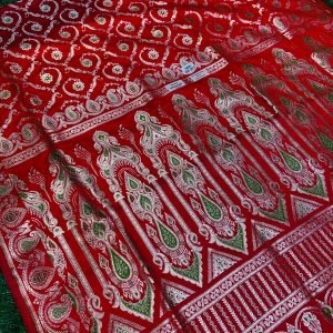 Mashru Banarasee Silk Saree in Red colour With Minakari works & Blouse Piece.