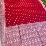Soft quality Maheshwari Silk Saree in Open Border With White Colour Thread Works & Blouse Piece.