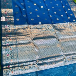 Soft quality Maheshwari Silk Saree With Blouse Piece.