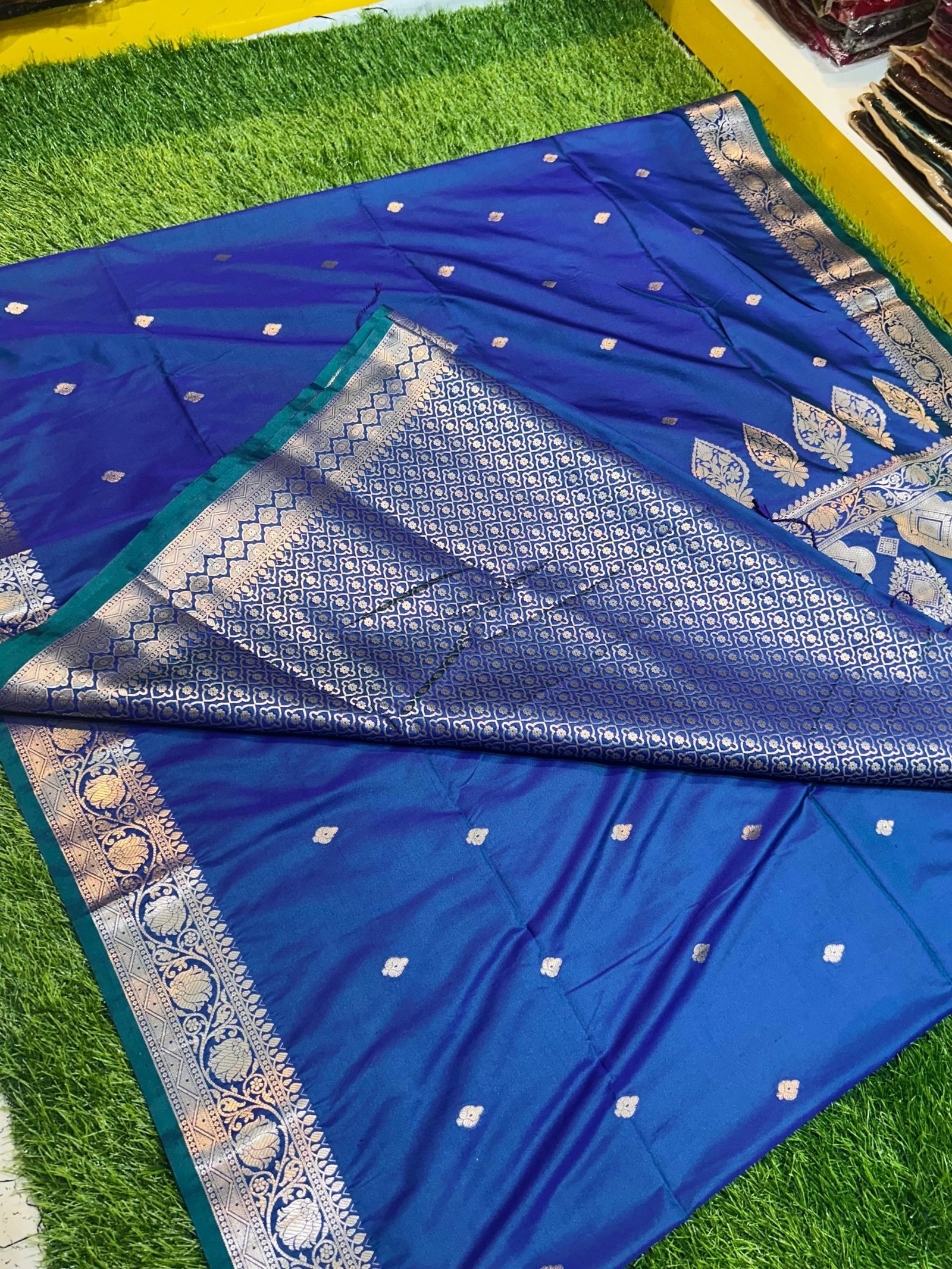 Soft Quality Samaya Silk Saree With Blouse Piece. - Image 6