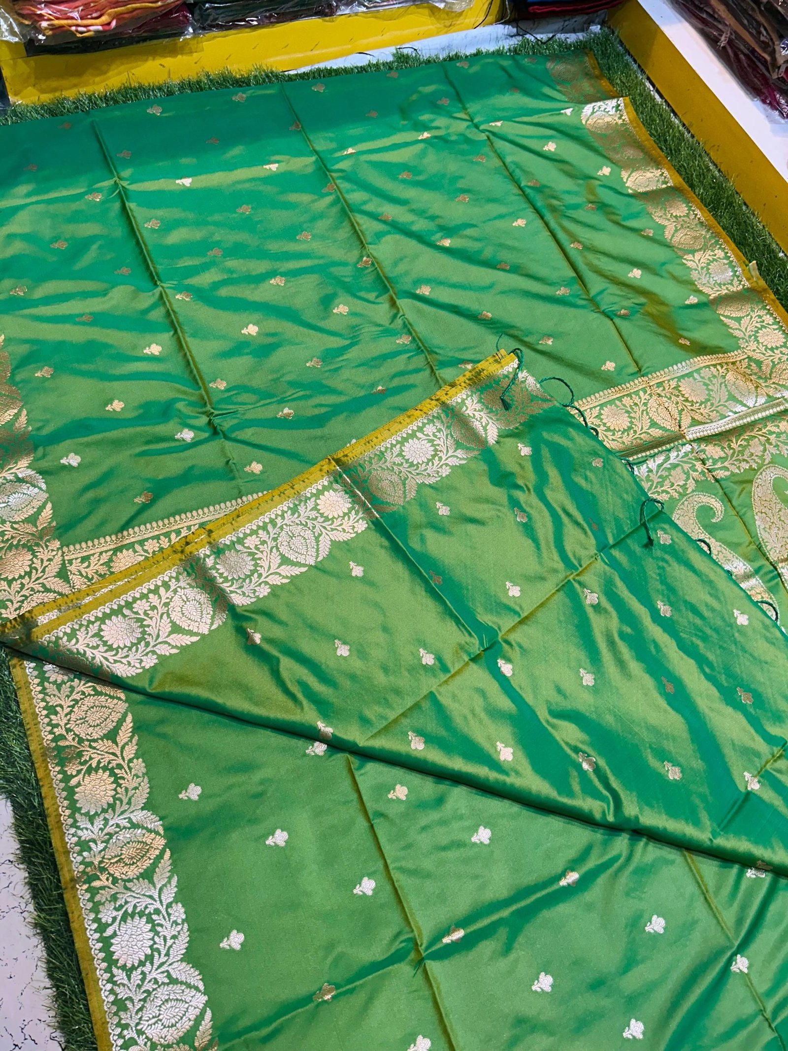 Soft Quality Samaya Silk Saree With Blouse Piece. - Image 8