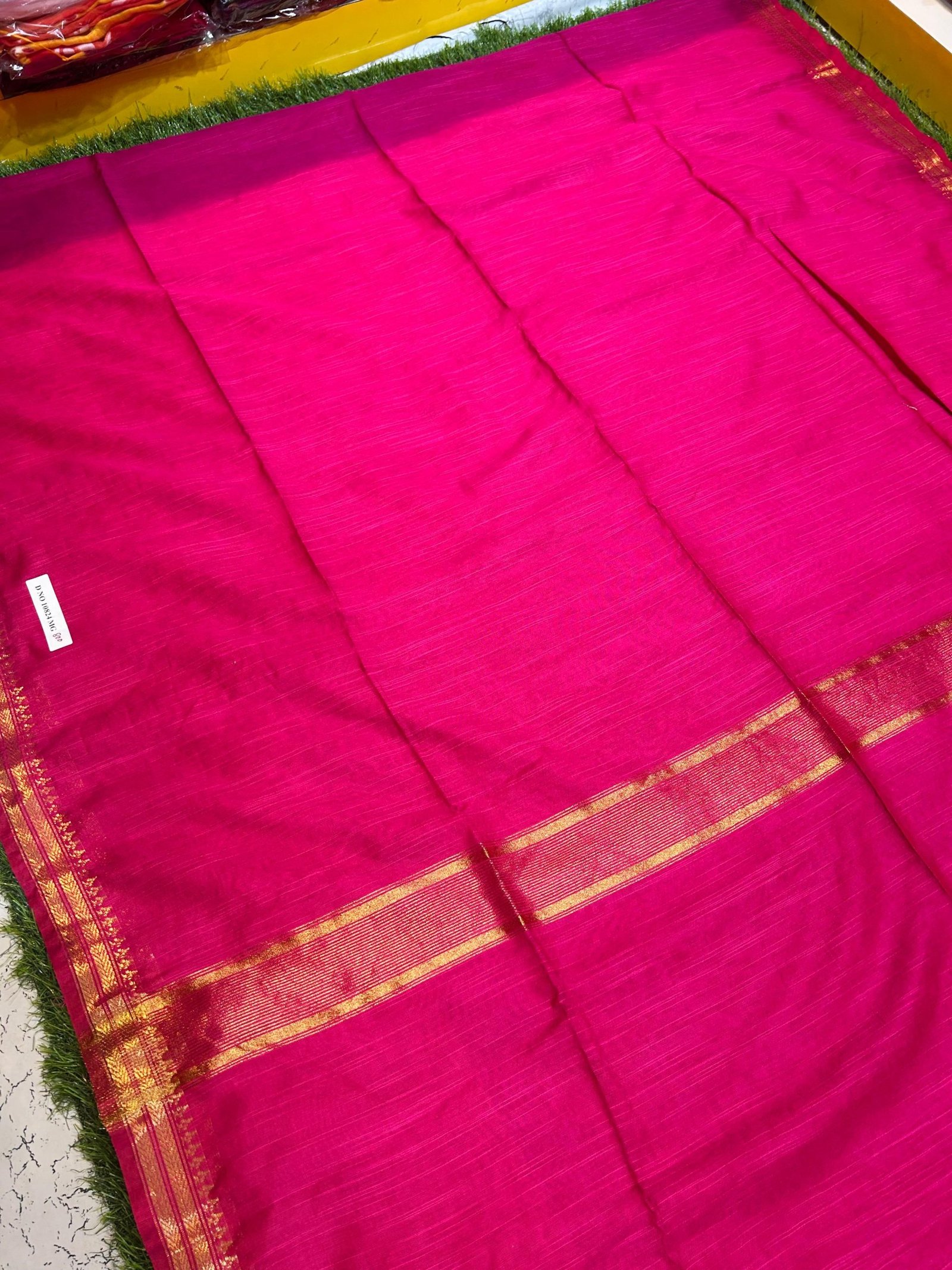 Soft Quality Samaya Silk Saree in Plain Body With Blouse Piece.