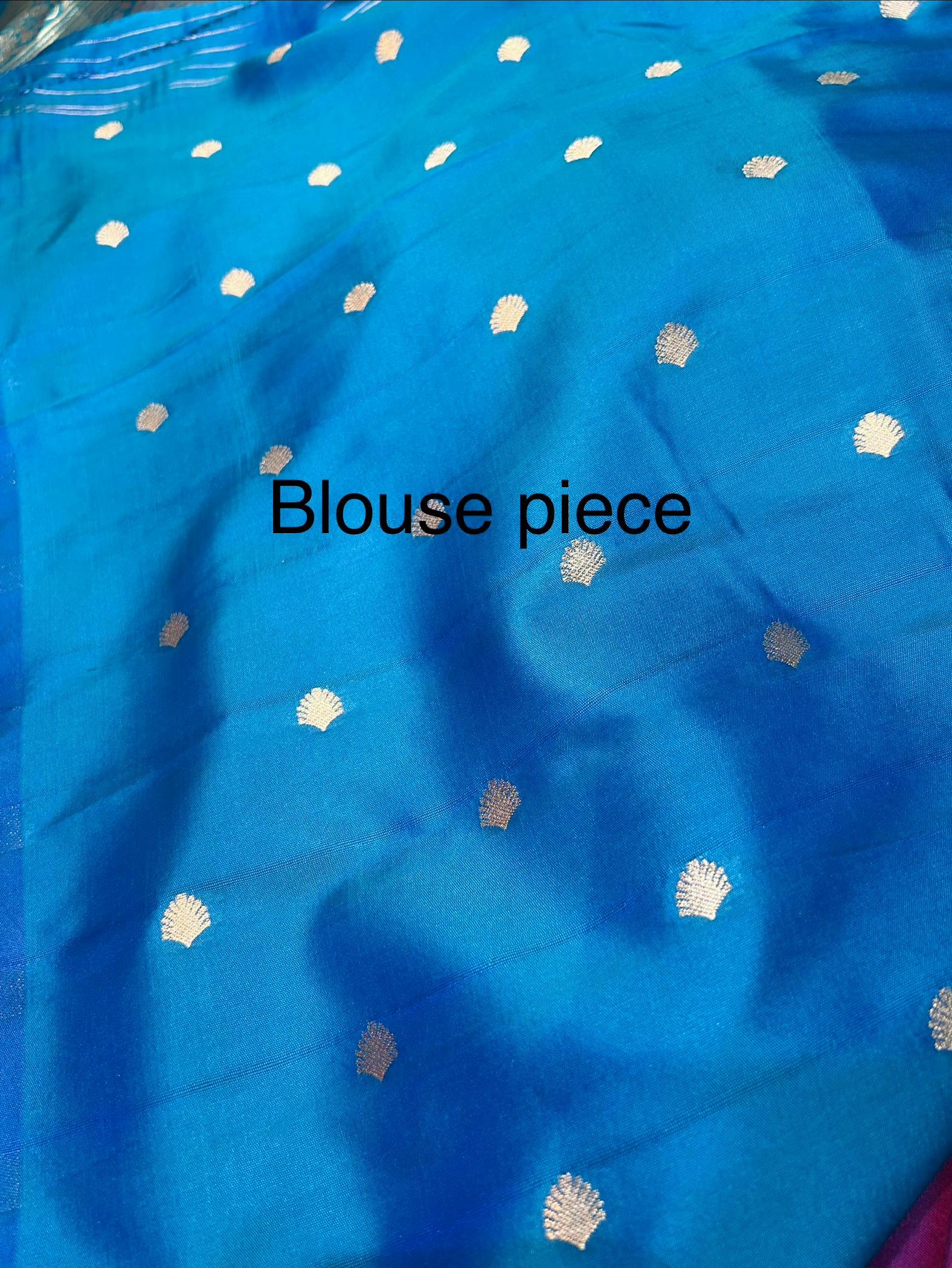 Soft quality Silk Saree in Contrast Border With Blouse Piece. - Image 3