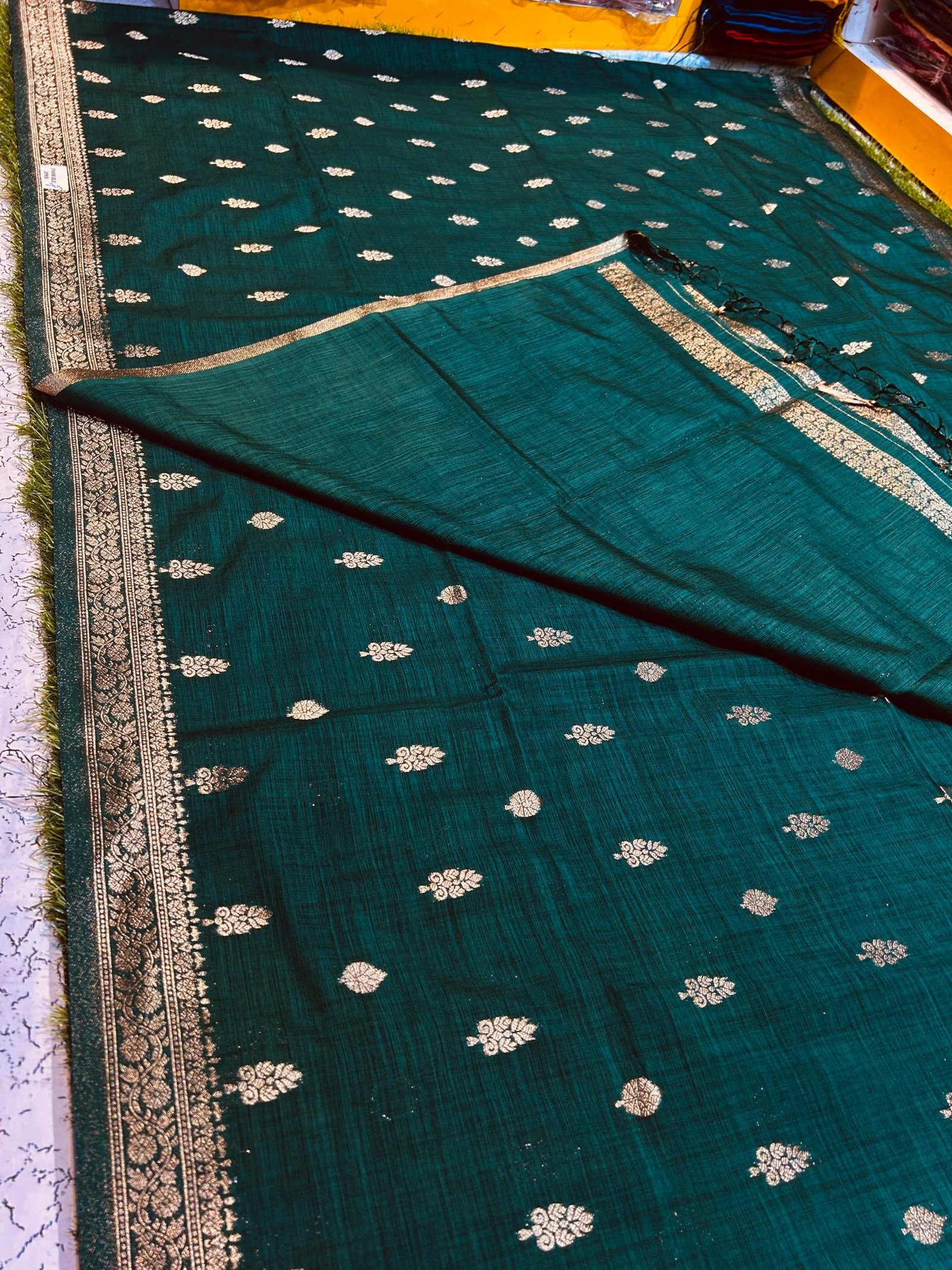 Soft quality Panni Silk Saree With Blouse Piece. - Image 5