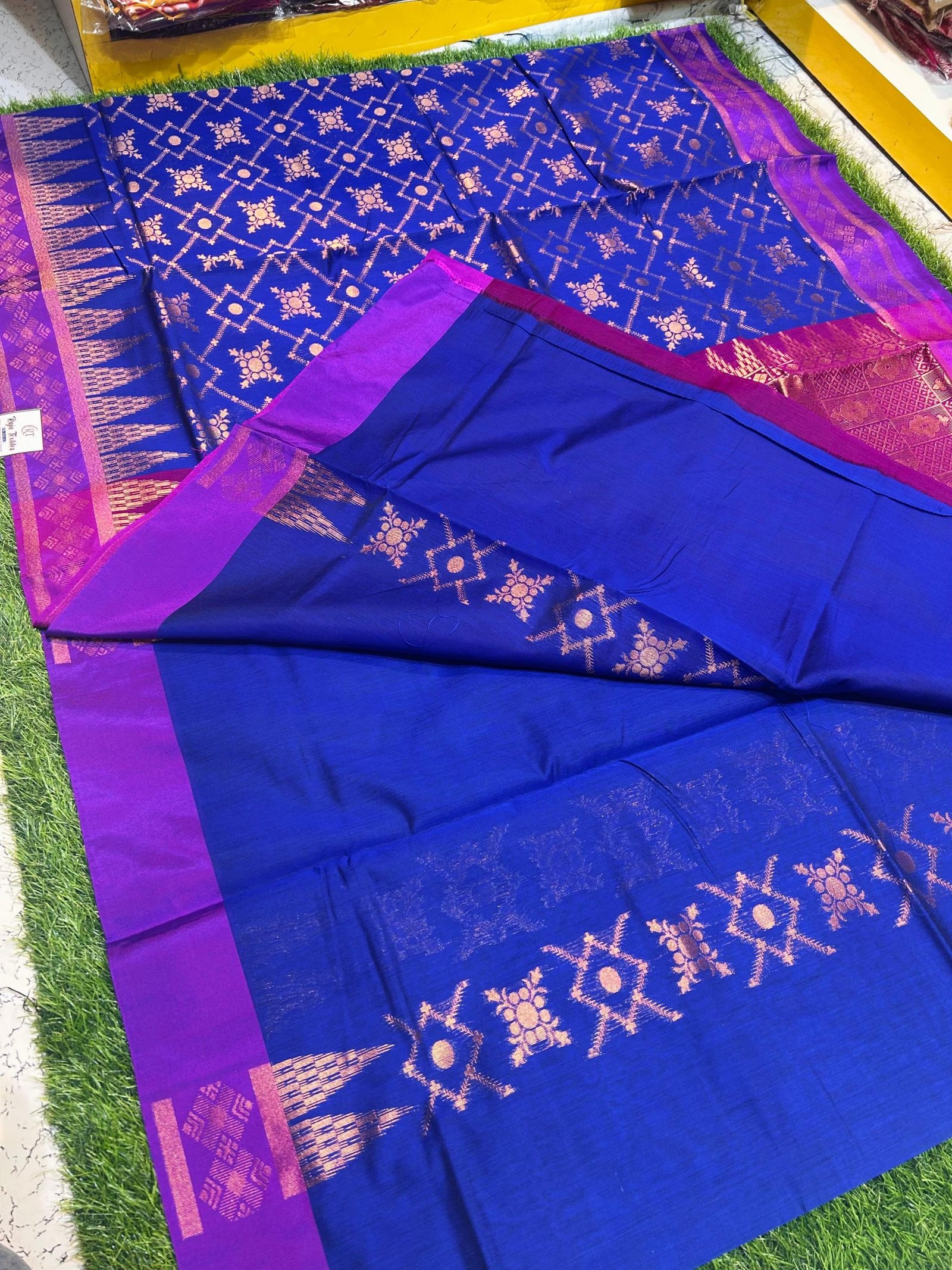 Soft quality Pasapalli Silk Saree With Blouse Piece. - Image 6