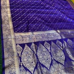 Premium quality Satin Mashru Silk Saree with Blouse Piece.