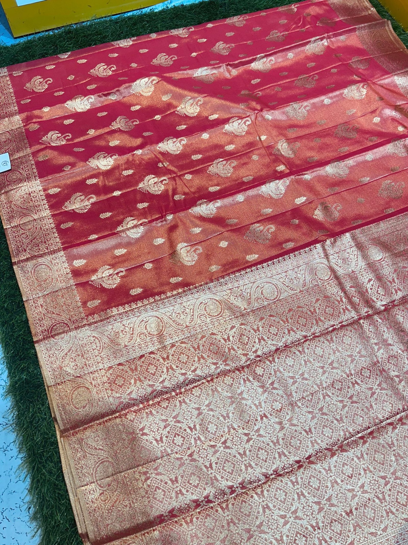 Soft quality Tissue Silk Saree with Blouse Piece. - Image 3