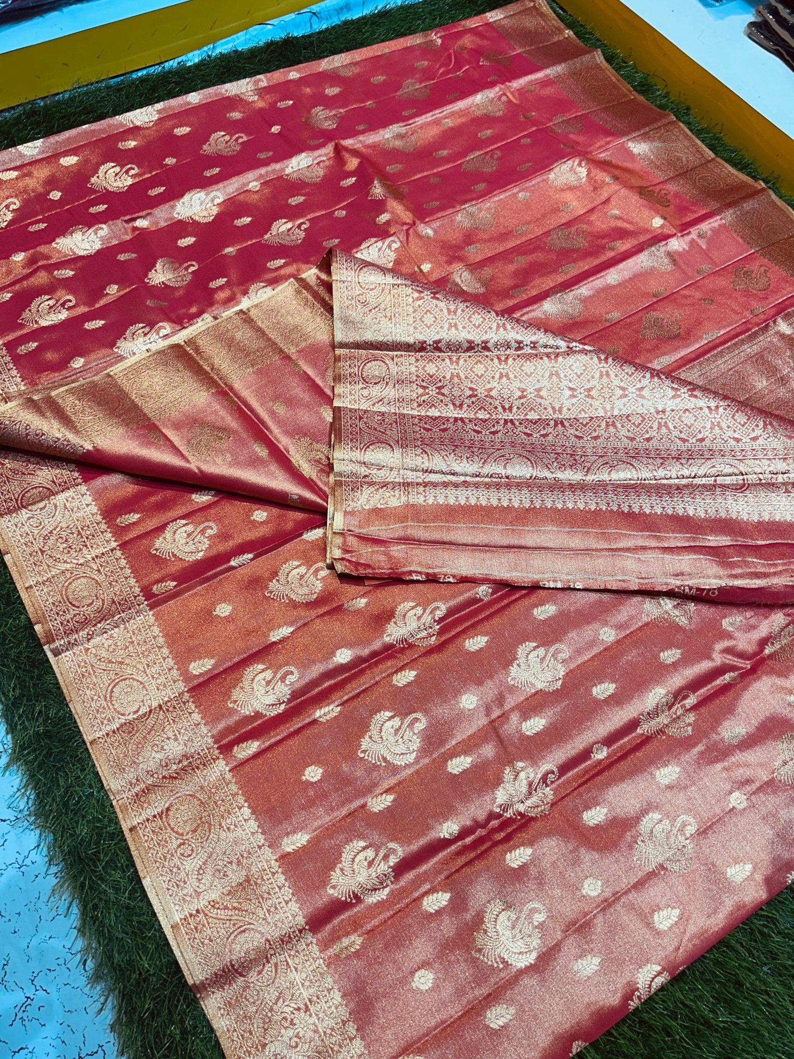 Soft quality Tissue Silk Saree with Blouse Piece. - Image 6