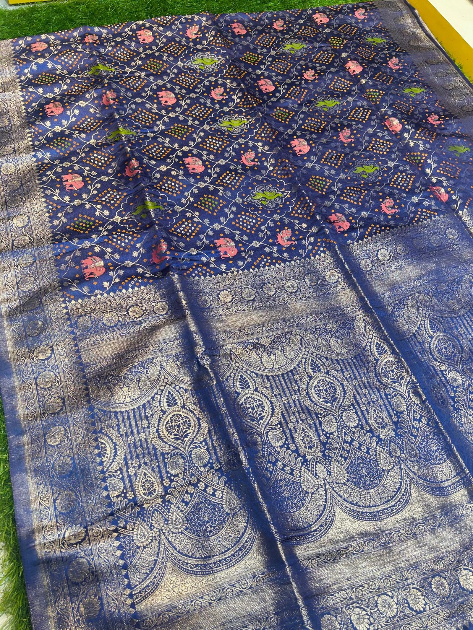 Premium quality Bandhej Silk Saree with Blouse Piece. - Image 5