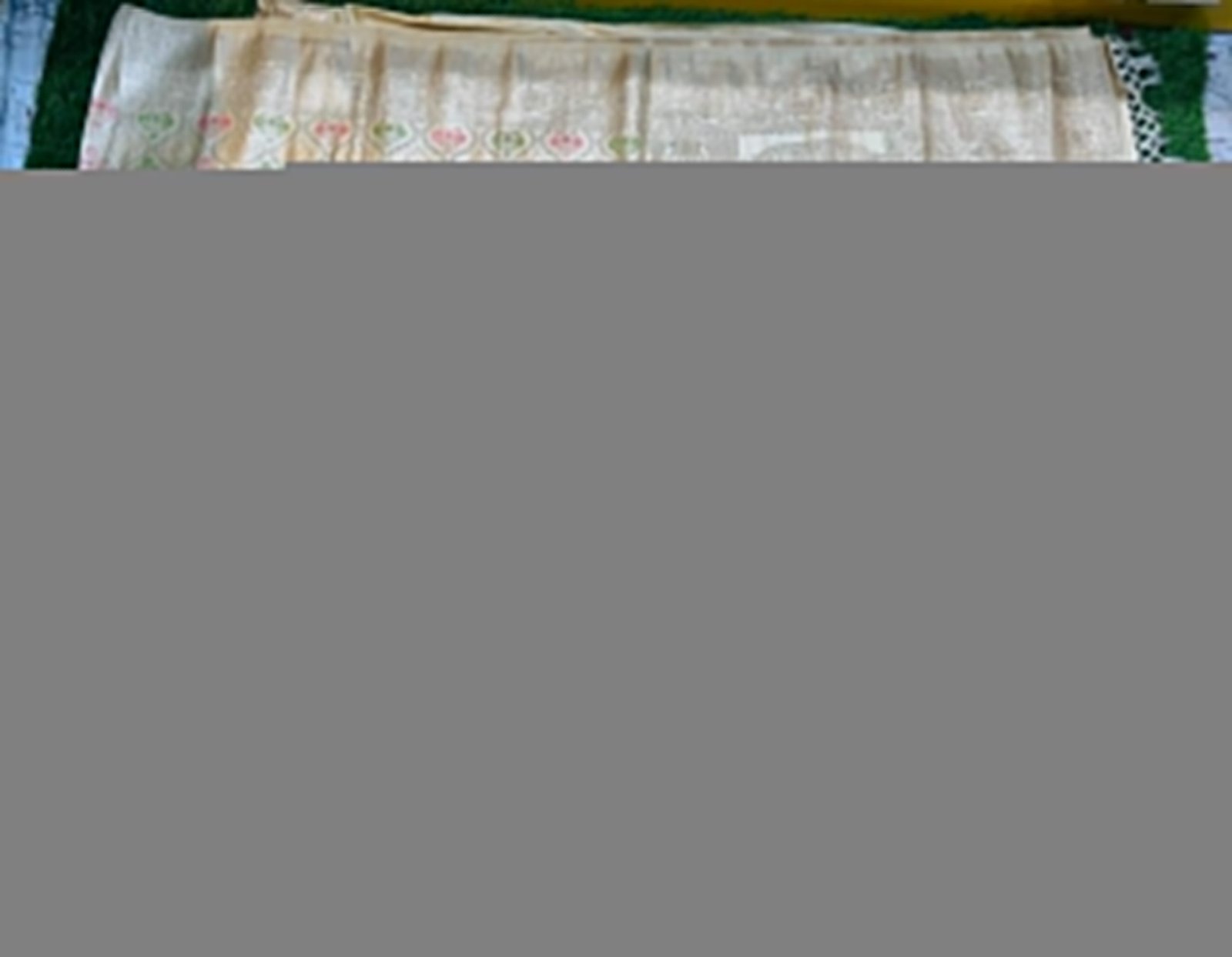 Premium quality Bandhej Silk Saree with Blouse Piece. - Image 2