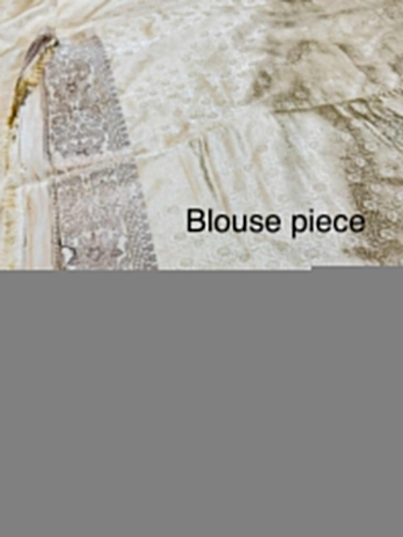 Premium quality Bandhej Silk Saree with Blouse Piece. - Image 4