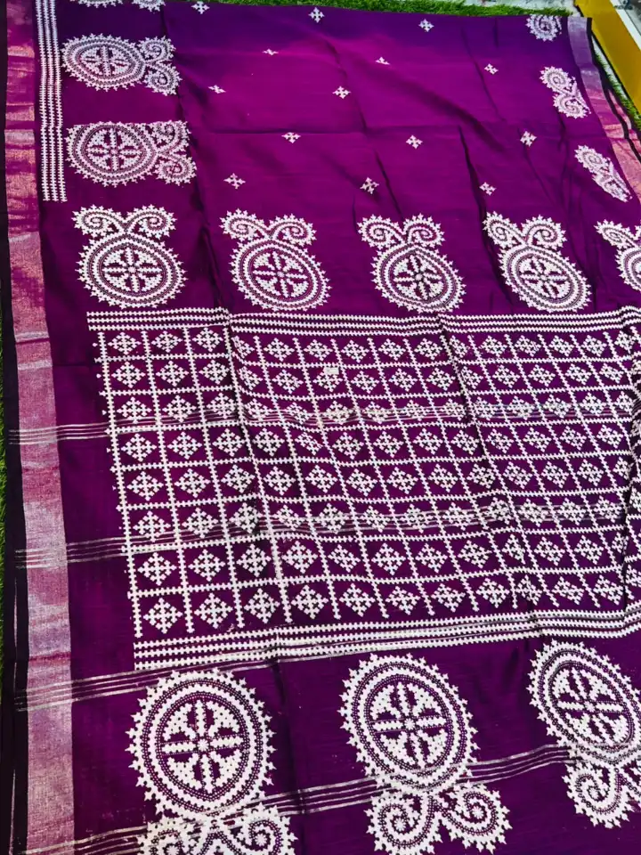 Soft quality Handloom Saree with Fabric Works & Blouse Piece.