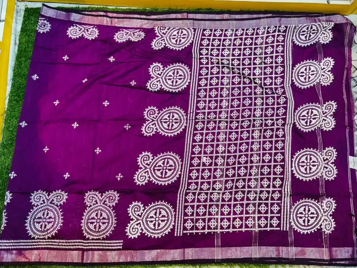 Soft quality Handloom Saree with Fabric Works & Blouse Piece. - Image 2