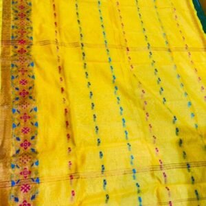 Soft quality Handloom Saree with Blouse Piece.