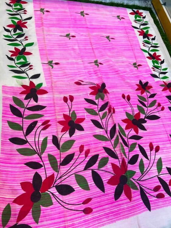 Soft quality Handloom Saree in Prints works with Blouse Piece.