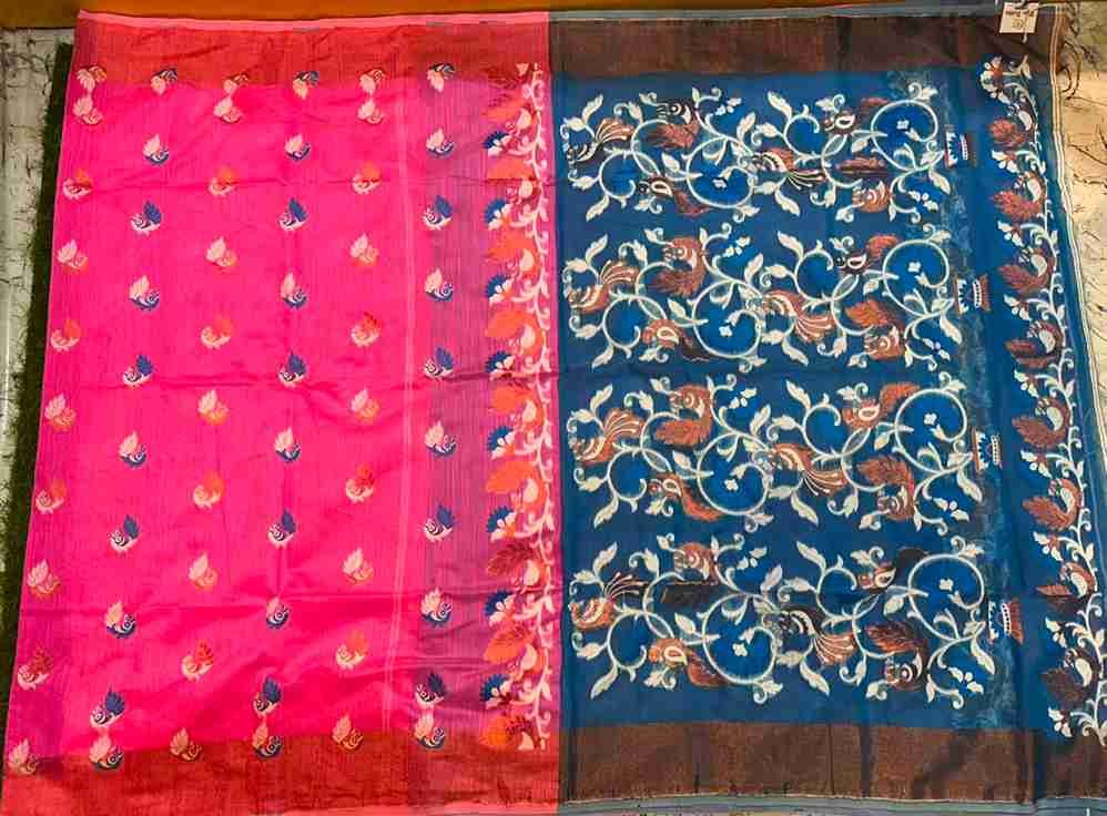 Premium quality Handloom Saree with Blouse Piece. - Image 2