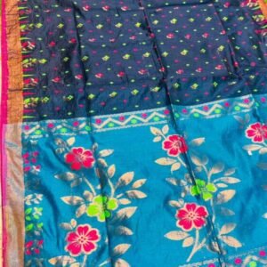 Soft quality Handloom Saree with contrast & Blouse Piece.