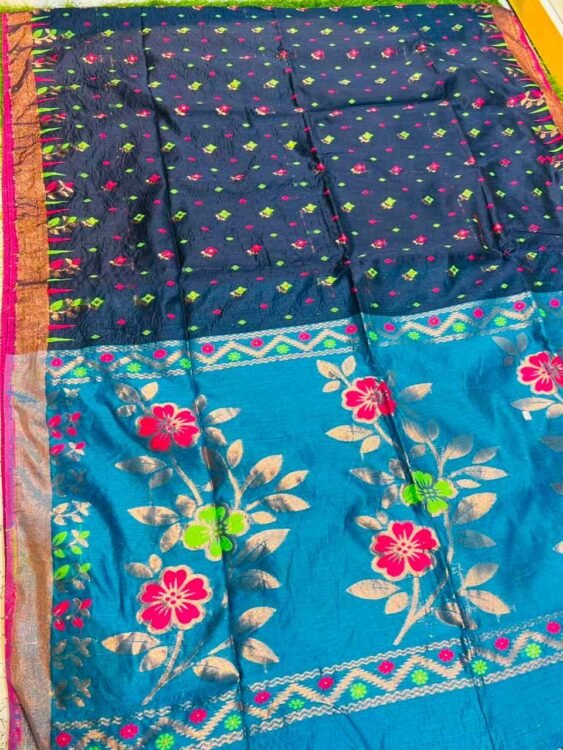 Soft quality Handloom Saree with contrast & Blouse Piece.