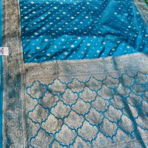 Premium quality Mashru Silk Saree With Jarkhan Stone Works & Blouse Piece.