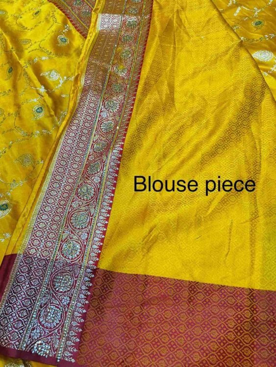 Premium quality Mashru Silk Saree With Jarkhan Stone Works & Blouse Piece. - Image 5