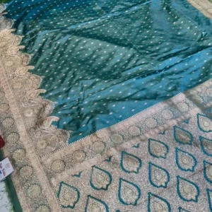 Premium quality Mashru Silk Saree in Pastel Colour With Jarkhan Stone Works & Blouse Piece.