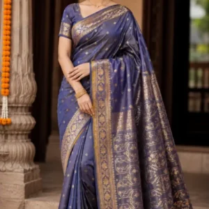 Soft Quality Samaya Silk Saree in Dual-tone Colours With Blouse Piece.