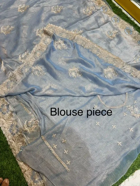 Premium quality Party Wear Saree & Blouse piece - Image 2