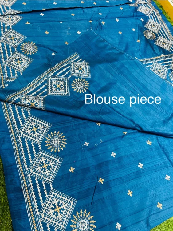 Premium quality Gujrati Silk Saree With thread works & Blouse Piece - Image 2