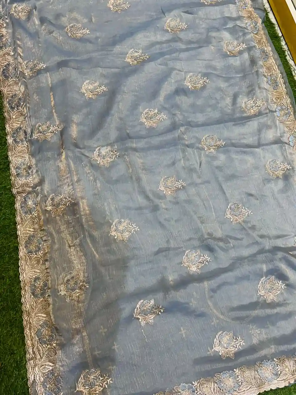 Premium quality Party Wear Saree & Blouse piece