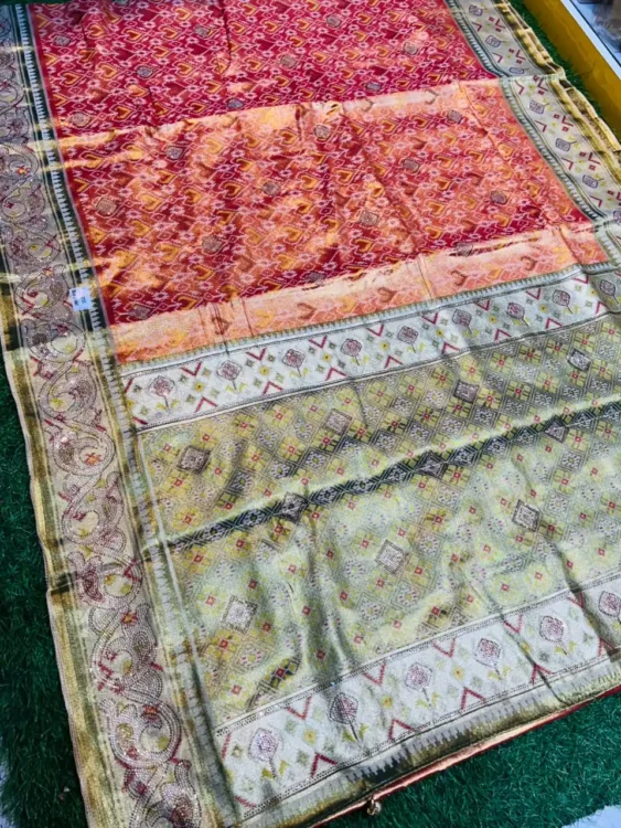 Premium quality Tissue Silk Saree With Jarkhan Stone Works & Blouse Piece. - Image 2