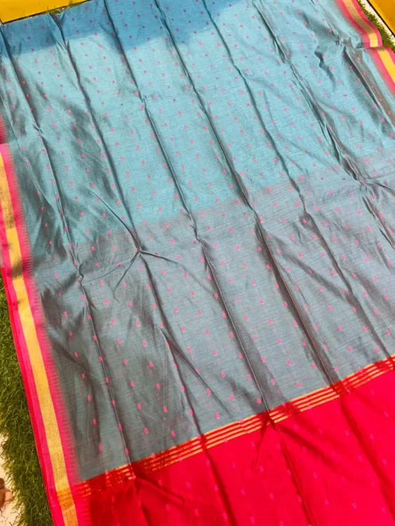 Soft quality Silk Saree with Contrast border & Blouse piece - Image 5