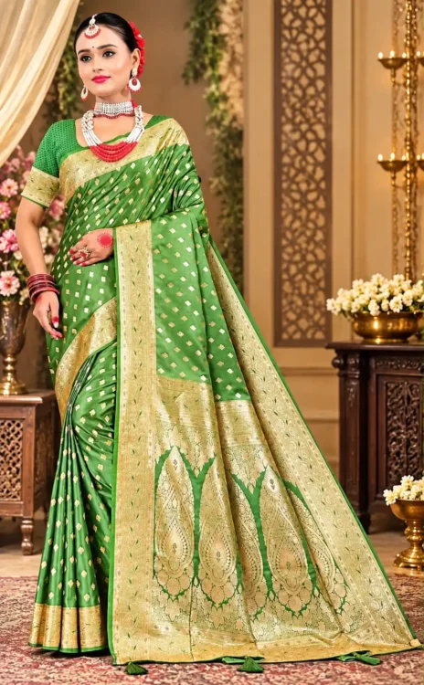 Soft quality Mashru Silk Saree with Blouse Piece