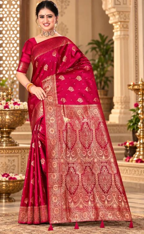 Soft quality Mashru Silk Saree with Blouse Piece