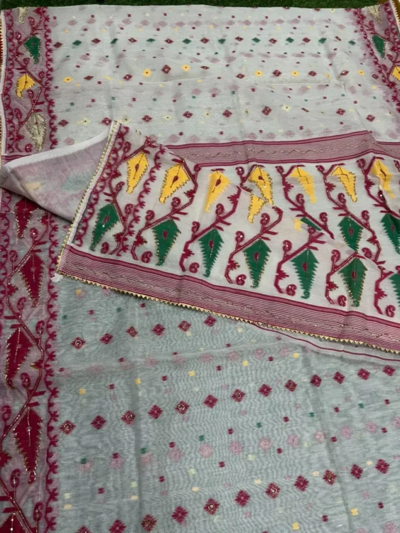Premium quality Cutdana Jamdhani Cotton Saree . - Image 3