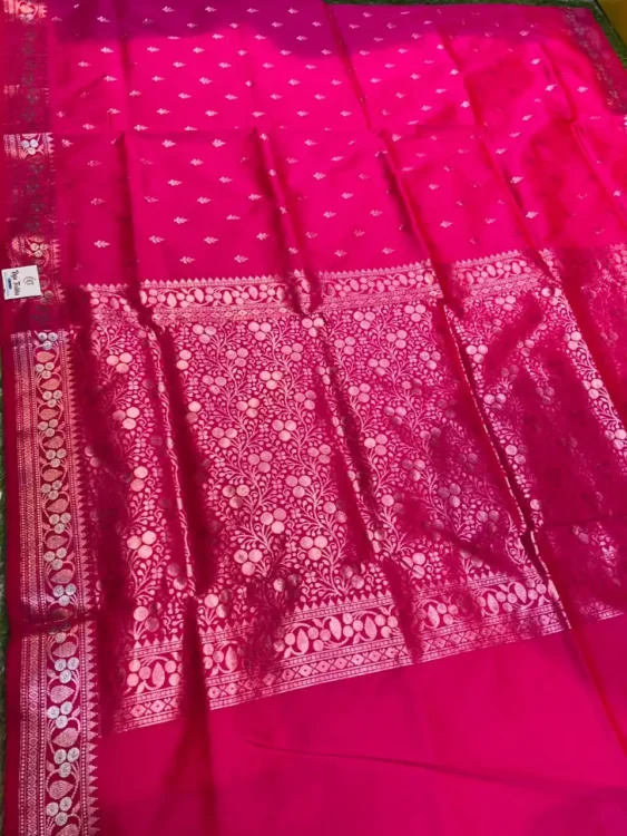 Soft quality Silk Saree With Blouse Piece.