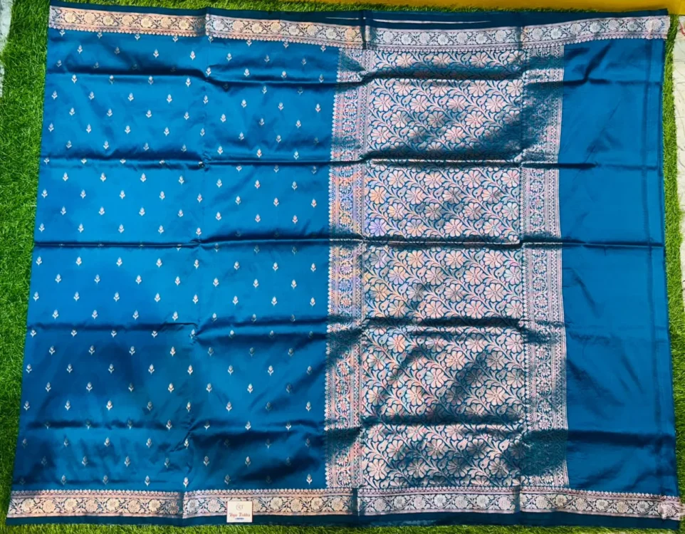 Soft quality Silk Saree With Blouse Piece. - Image 2