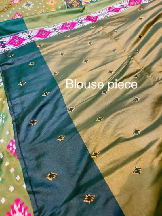 Soft quality Silk Saree With Mirror Works & Blouse Piece. - Image 3