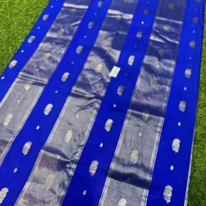 Premium quality Kanchi Silk Saree With Blouse Piece.