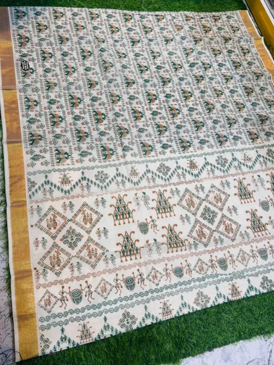 Soft quality Kerala cotton Saree in Prints works With Blouse Piece.