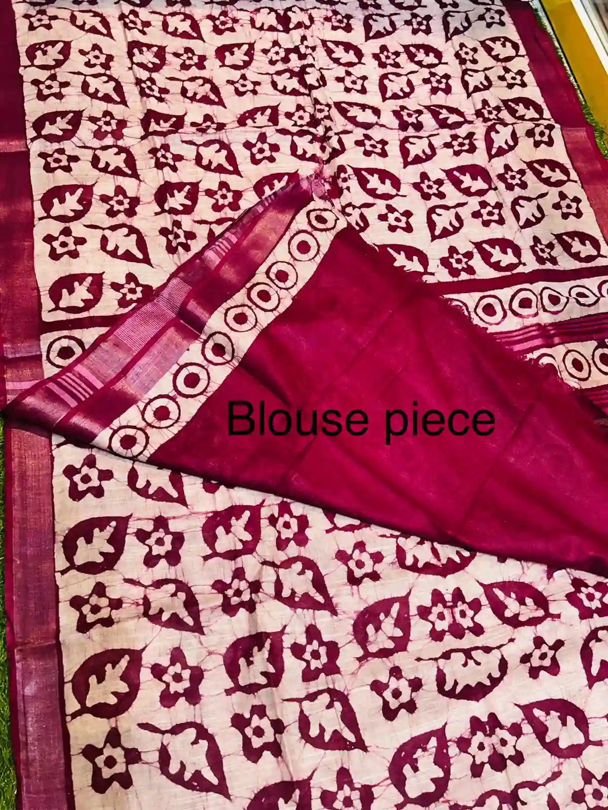 Soft quality Batik cotton Saree in Prints works With Blouse Piece. - Image 3