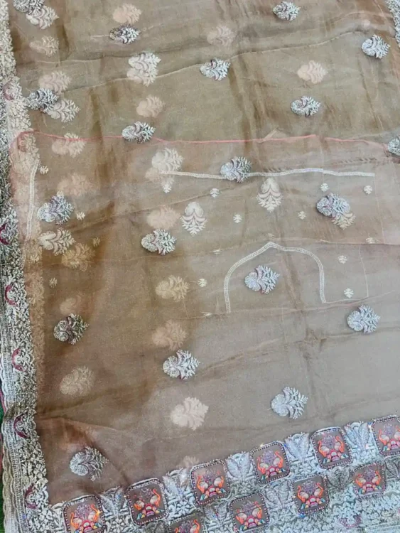 Premium quality Tissue Chiffon Party Wear Saree With Blouse piece - Image 3