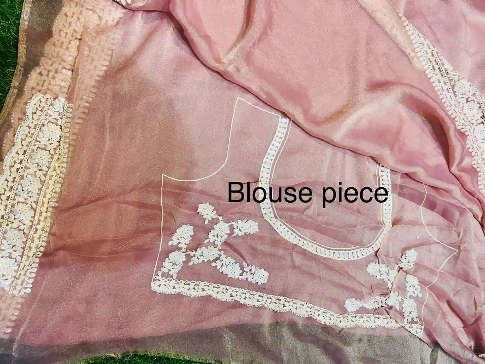 Premium quality Chiffon Party Wear Saree With Blouse piece - Image 3