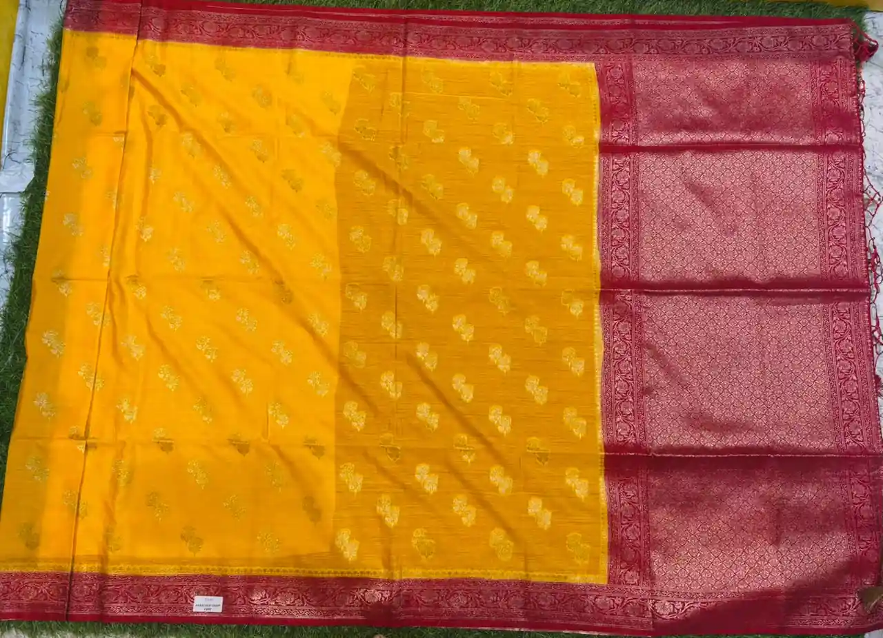 Soft quality Panni Silk Saree in Contrast border (Yellow & Red) With Blouse Piece. - Image 2