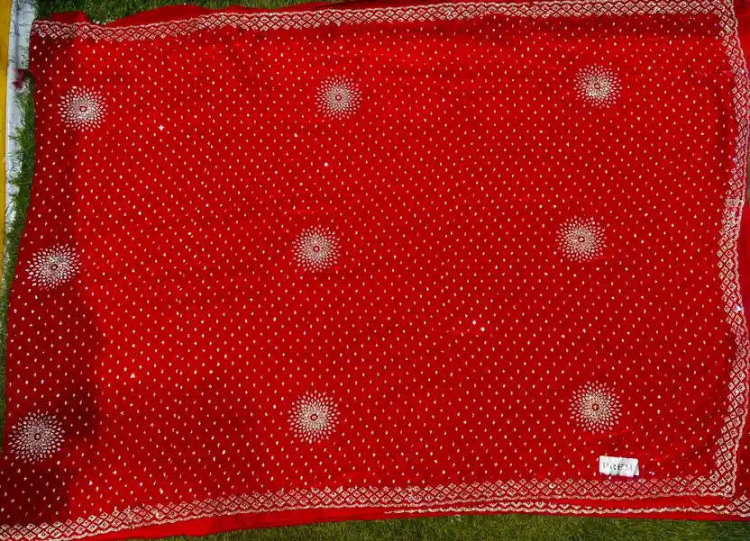 Premium quality Chiffon Party Wear Saree With Blouse piece - Image 2