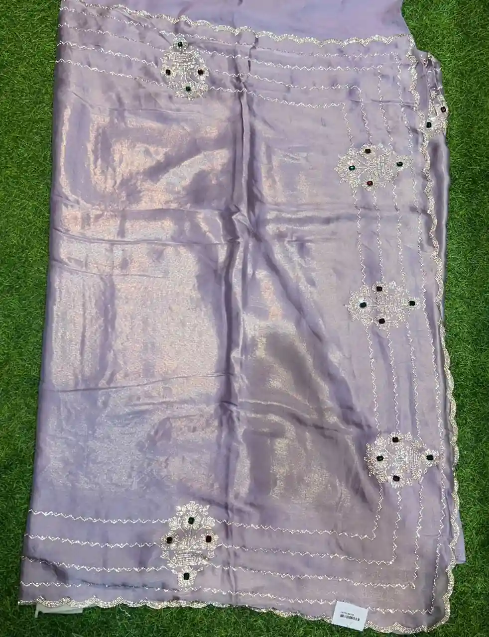 Soft quality Chiffon Party Wear Saree With Blouse piece - Image 3
